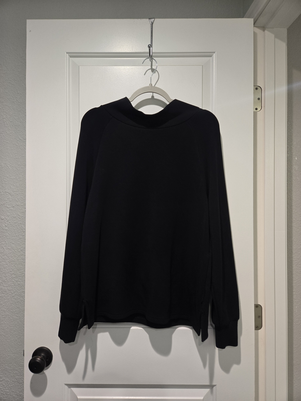 Varley Arcola Black Double Soft Sweatshirt with Cinch Waist Size Extra Small - Picture 3 of 10